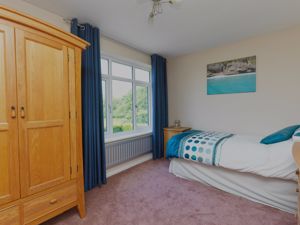 Photo 19- click for photo gallery